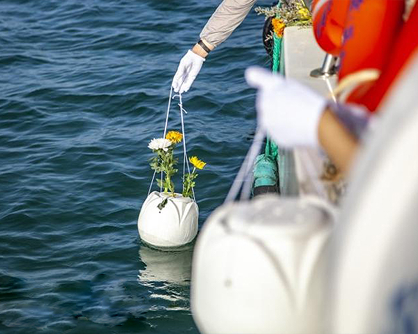 1743042739460430.jpg about_pic2.jpg